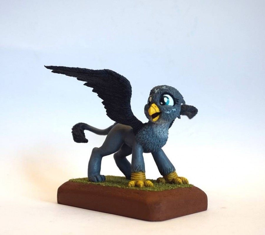 Equestria Daily - MLP Stuff!: Pony Statuettes, Customs, and Crafts #176